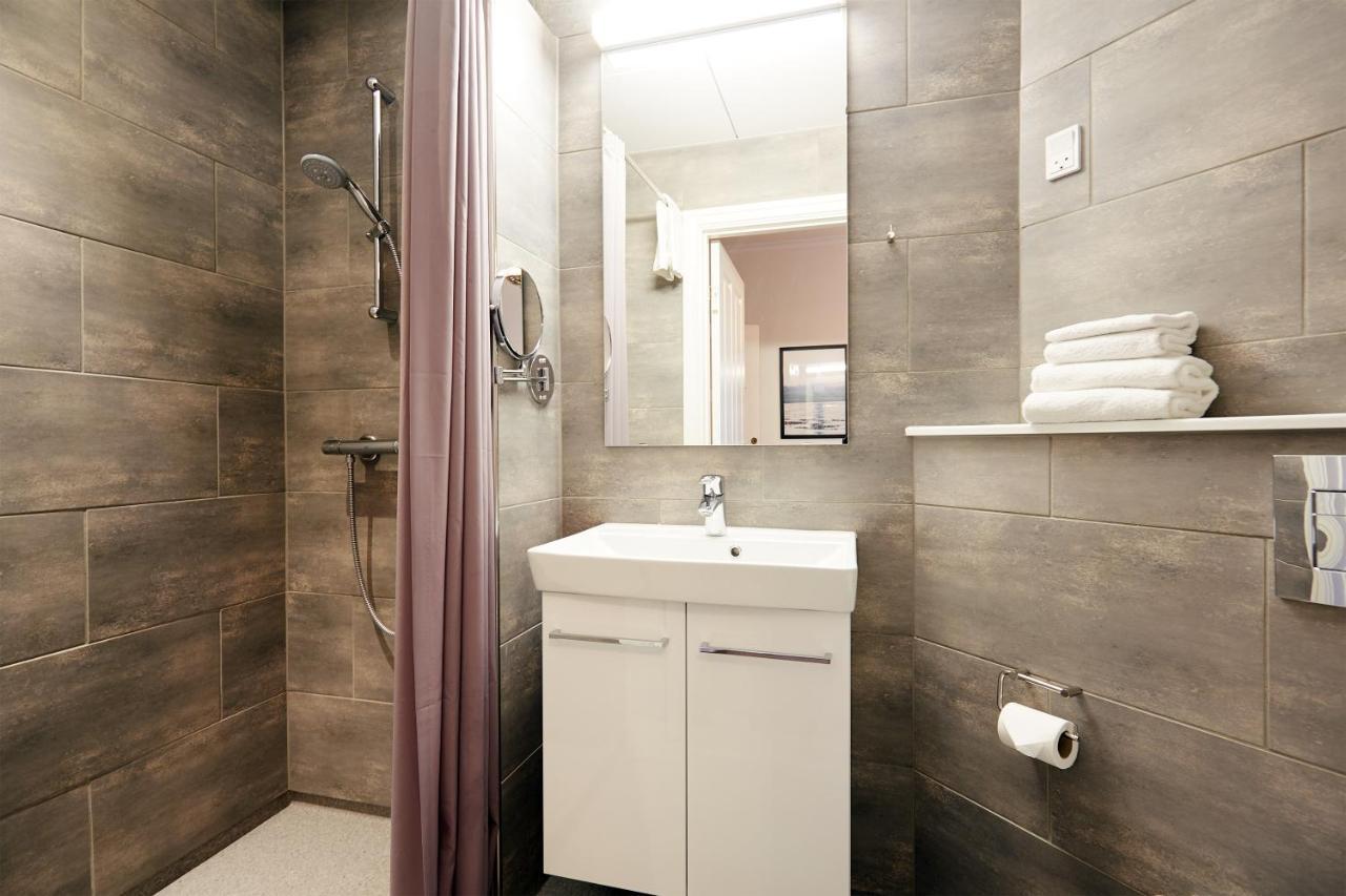 Hotel Vejlefjord Stouby Экстерьер фото