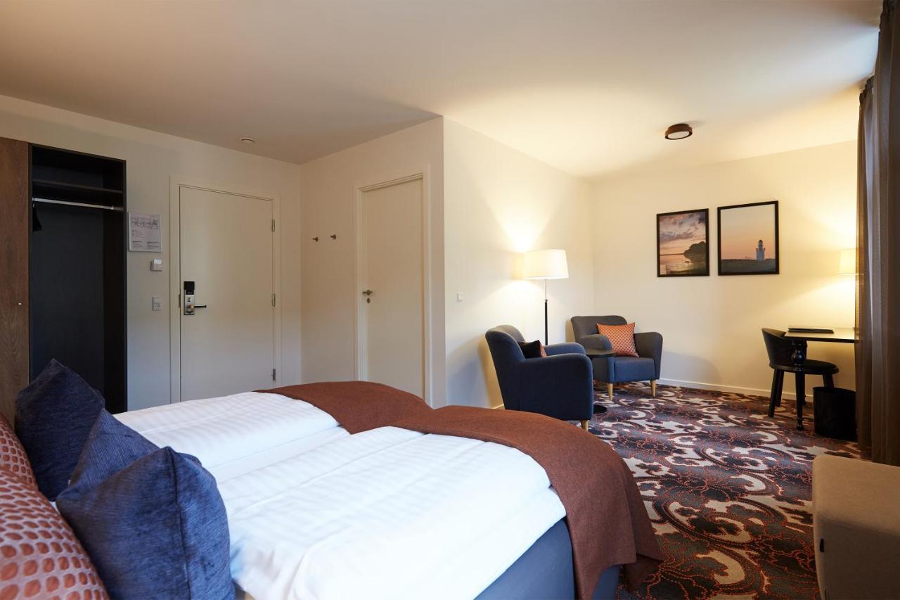 Hotel Vejlefjord Stouby Экстерьер фото