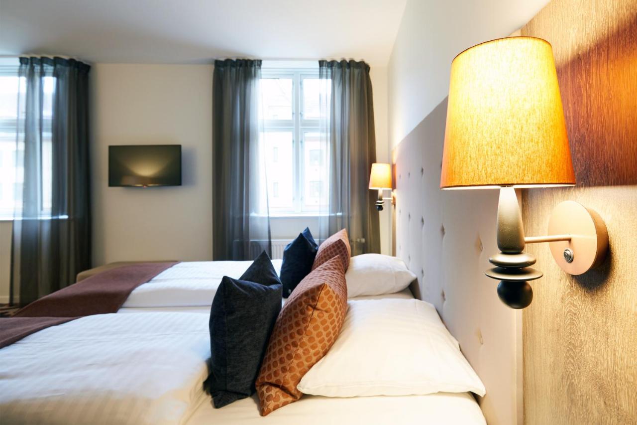 Hotel Vejlefjord Stouby Экстерьер фото